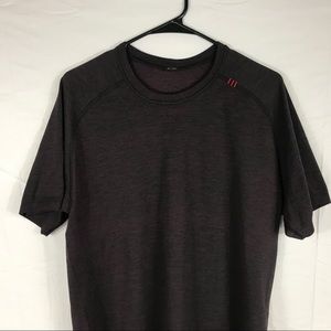Lululemon Men’s Size L (42’) Maroon Workout Shirt